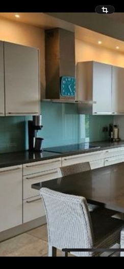 extractor fan -free