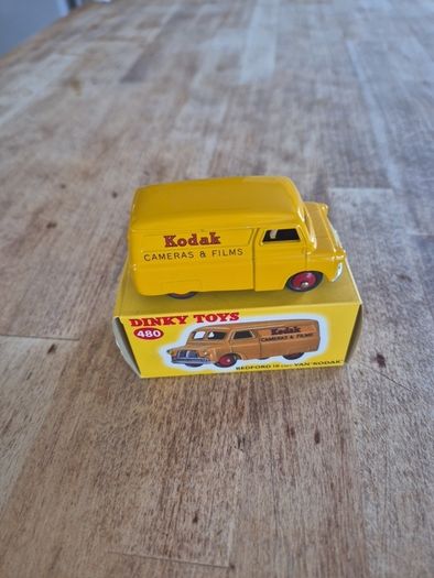 Collectors Dinky Van