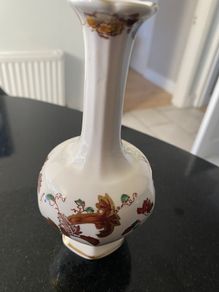 Masons Brown velvet vase