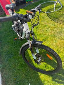 Giant electric bike  EST100