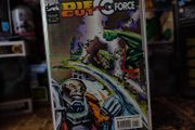 Die-Cut Vs. G-Force ! First Issue ! Gold Foil ! 1993 ! by Marvel !