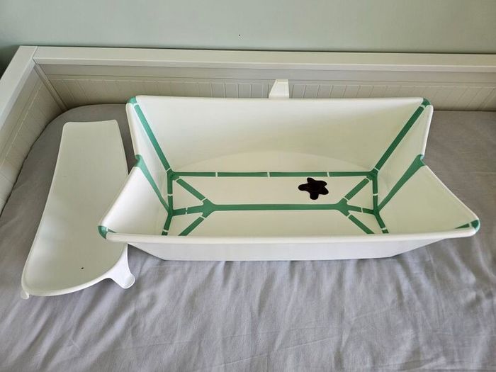 Stokke Flexi  Baby Bath with Newborn Support White