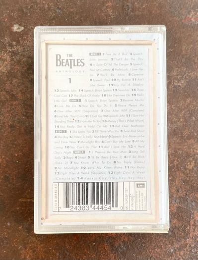 The Beatles Anthology 1 - Double Music Cassette (1995)