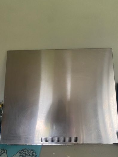 Stainless steel splashback