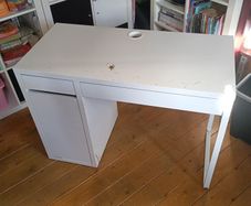 IKEA Micke Desk