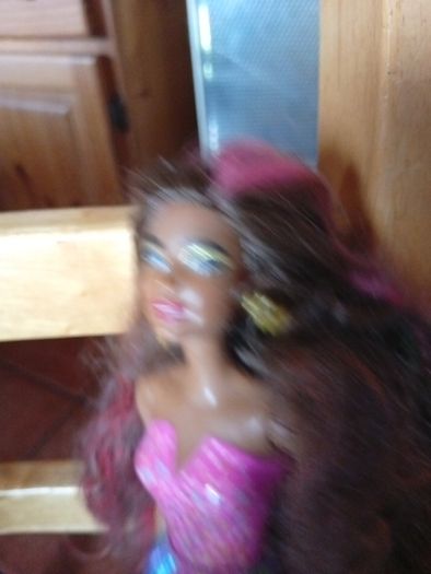 Barbie Colour Reveal Party Confetti African Doll Long Hair 2020 Mattel K13