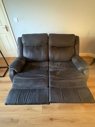 2 Seater Recliner Couch