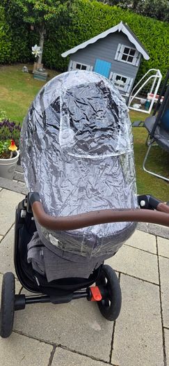BUNDLE  Stokke pram, next to me cot and Nuna leaf grow  (excellent condition)