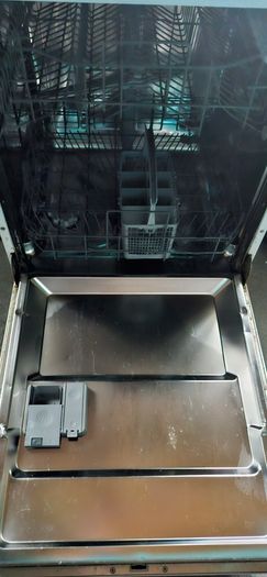 dish washer