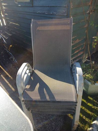 garden table & 5-6chairs
