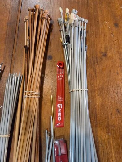 180 Pairs of Knitting Needles + Extras