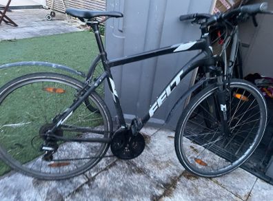 Hybrid commuter bike