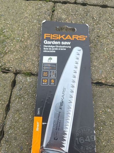 garden saw