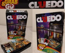 Cluedo The Classic Mystery Board Game, travel game