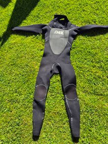 o'neills wetsuit
