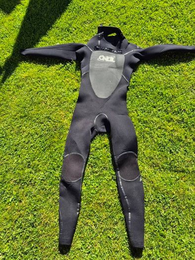 o'neills wetsuit