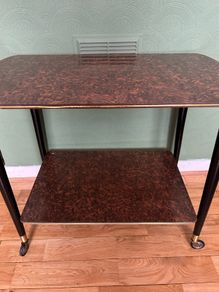 vintage 2 tier table /trolley