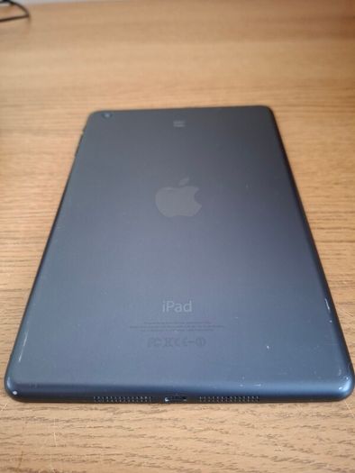 Apple iPad