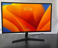 Samsung 4K Monitor