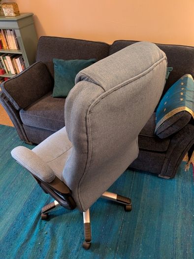 Vinsetto Blue Padded Office Chair (New in Box Unopened)