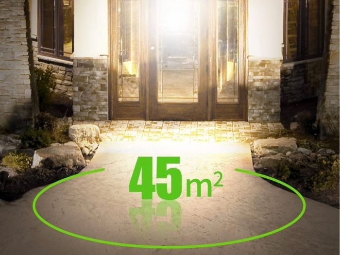 Solar Lights Outdoor 3 Heads, Claoner Upgraded 128 LED Solar Motion Sensor Security Light with 360 Degree Wide Lighting Angle, Easy to Install, IP65 Waterproof Durable Solar Powered Flood Lights for Outside (FREE POSTAGE)