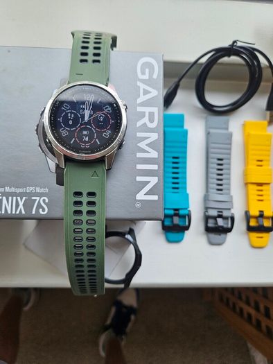 Price drop  Garmin Fenix 7s with AMOLED Touchscreen and Warranty