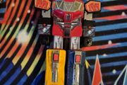 Vintage 1991 Bandai Transformer Power Ranger Voltron 9" tall