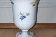 Vintage Furstenberg porcelain pedestal vase H 15,5 cm