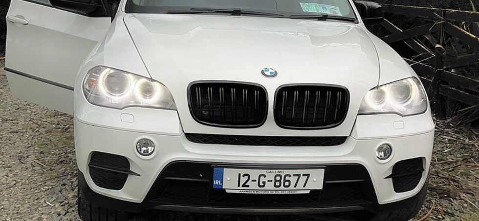BMW X5 commercial