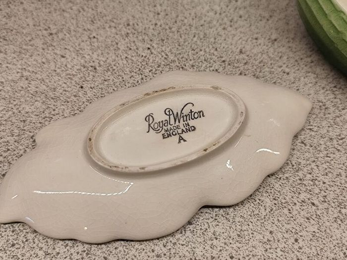 Vintage Royal Winton Green Leaf Gravy Boat and Underplate Pristine Condition
