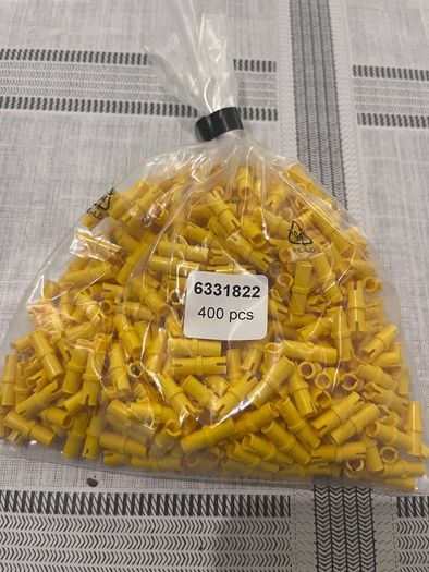 LEGO 5300 piece's 23 bags