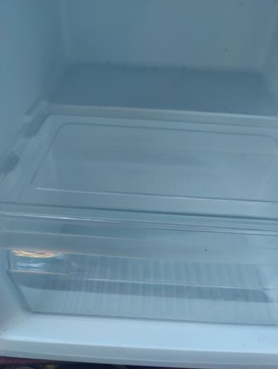 Powerpoint fridge freezer