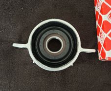 bmw g30 driveshaft bearing