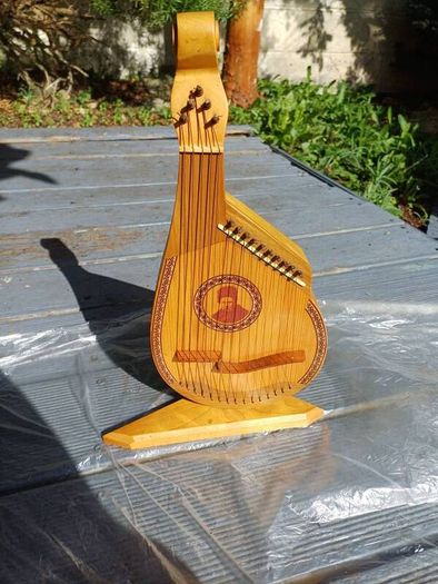 Vintage Ukrainian Bandura Miniature Souvenir - Wooden Decor