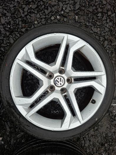 18" Vw Alloys with tyres