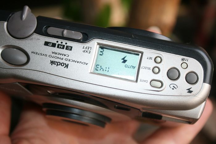 Kodak Advantix F600 Zoom 30-60mm Point Shoot Film Camera Tested & Working