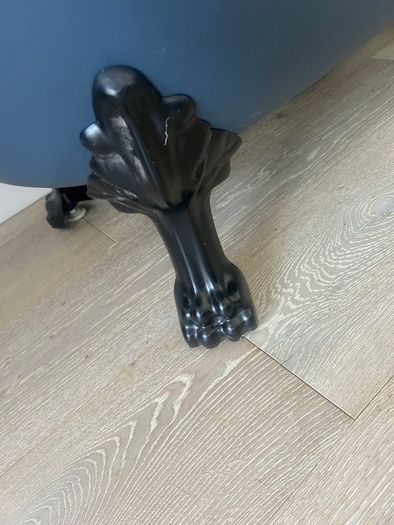 Free standing bath