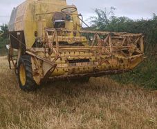 New holland 122  and 1530 combines parts