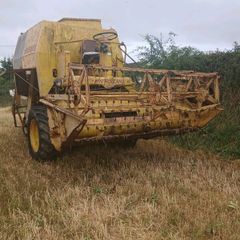 New holland 122  and 1530 combines parts