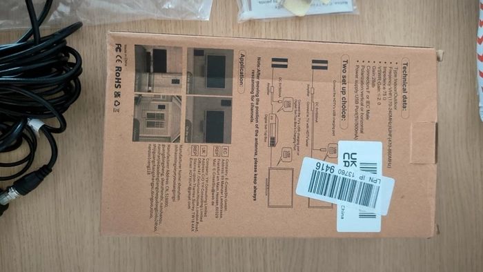 Indoor/ Outdoor HDTV Antenna