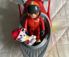 Paw patrol Vehicle with figures