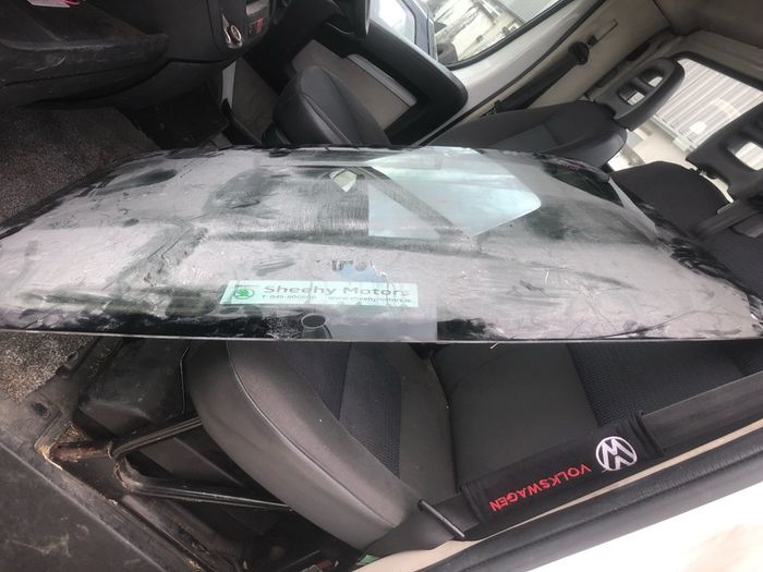 Skoda superb 2020 tailgate glass