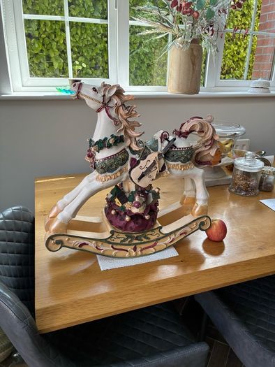 Large Horse Ornament Reduced.