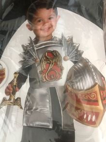 costume