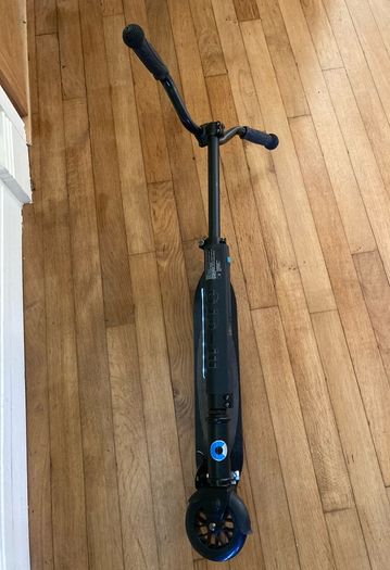 Black Microsprite Scooter