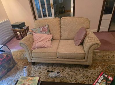 2 matching sofas