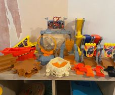 Blaze and the monster machines 2 tracks.