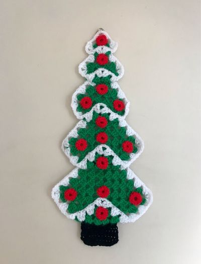 Christmas Tree Crochet Wall Hanging