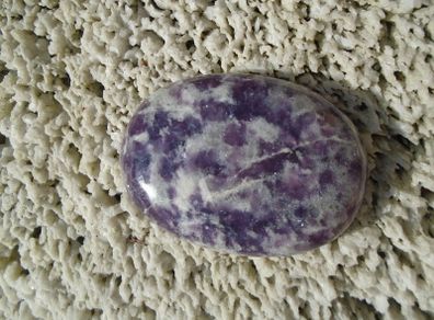 Lepidolite,Gemstones,Crystals,Cabochon,free postJewellery making supplies