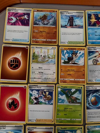 Bundle of 30 various Pokemon cards